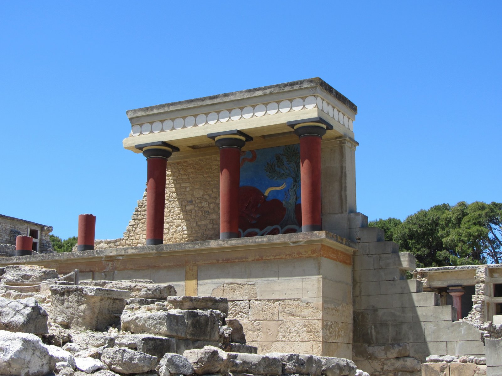 Руините на двореца Кносос на остров Крит